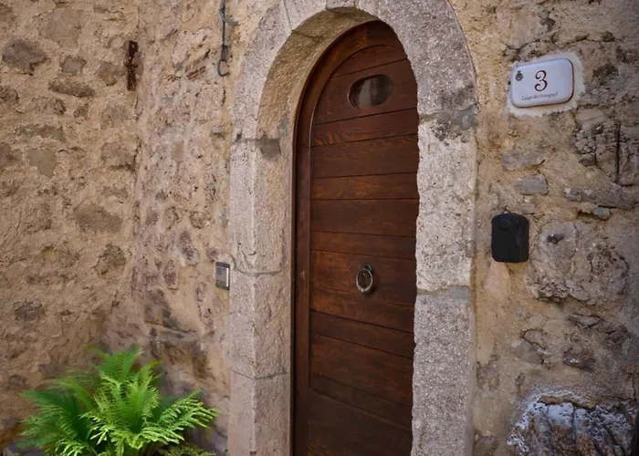 La Vista Dei Lupi * צ'יביטלה אלפדנה