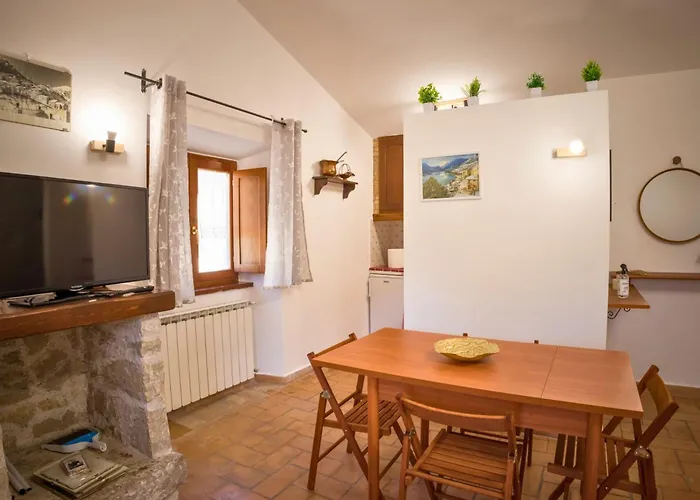 La Vista Dei Lupi Чивителла-Альфедена